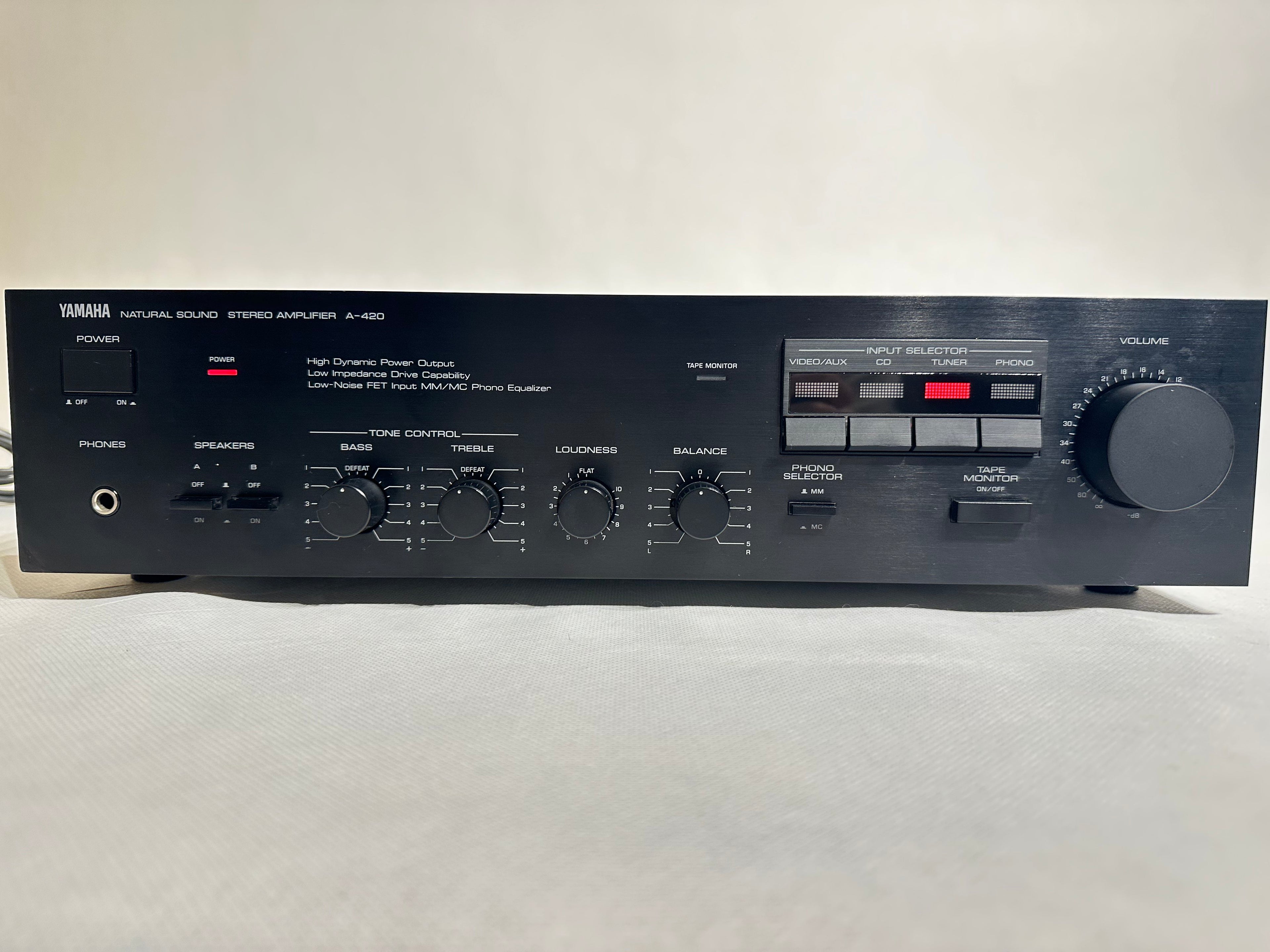 Yamaha A-420 Stereo Vollverstärker | Sehr gut