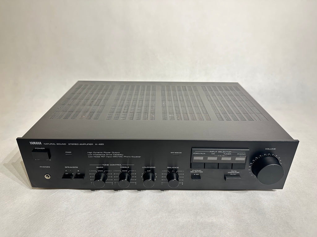 Yamaha A-420 Stereo Vollverstärker | Sehr gut
